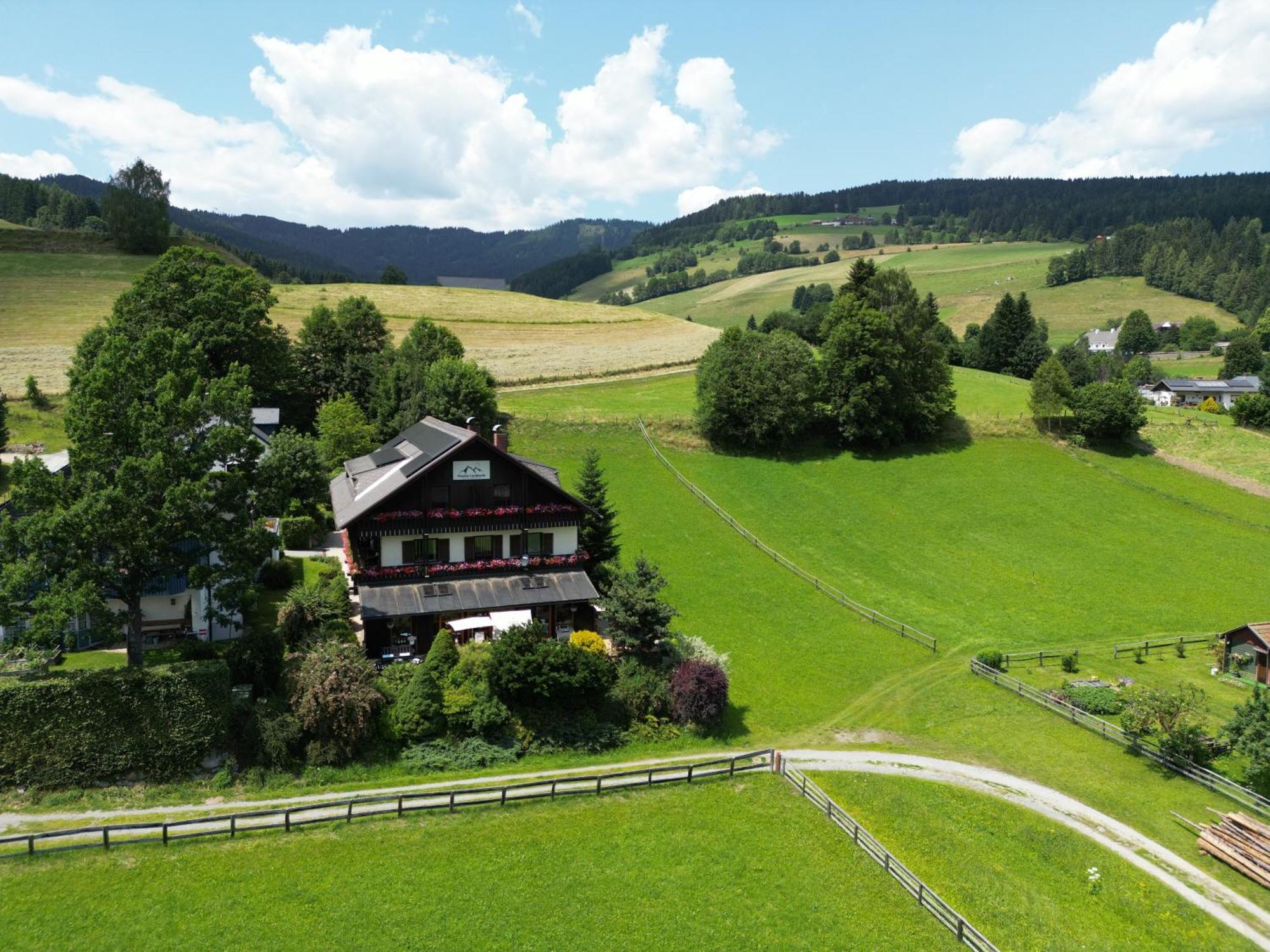Pension Lambrecht Sankt Lambrecht Exteriör bild